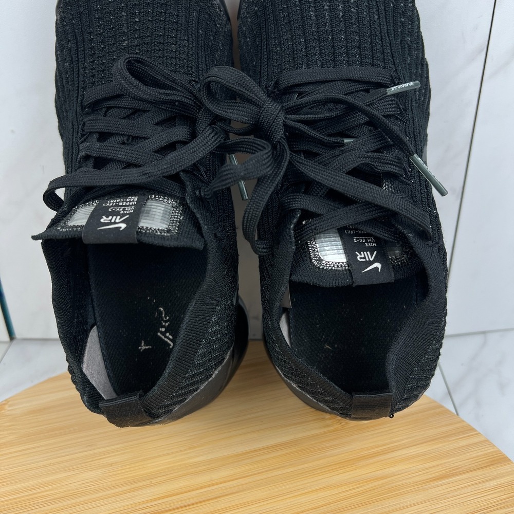 Nike Air Vapormax Flyknit 3 Womens Size 8 Triple Black Running Shoes AJ6910-002 - Picture 11 of 12